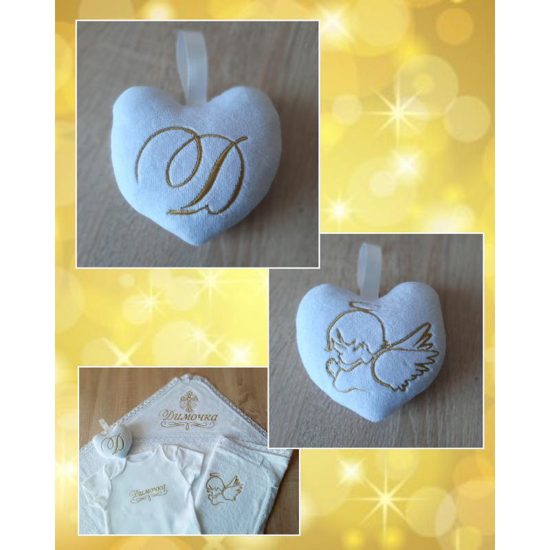 Хрестильний оберіг сердечко з буквою та янголятком, брязкальце Хрестильний оберіг сердечко з буквою та янголятком, брязкальце